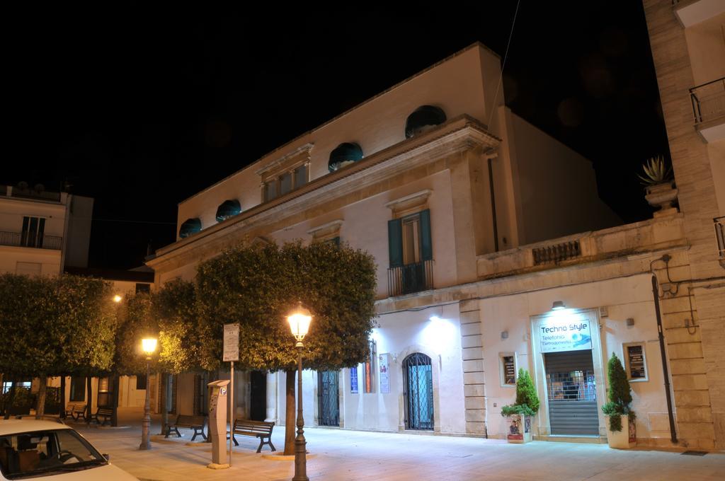 Palazzo Agrusti - Residenza D'Epoca Bed & Breakfast Alberobello Dış mekan fotoğraf